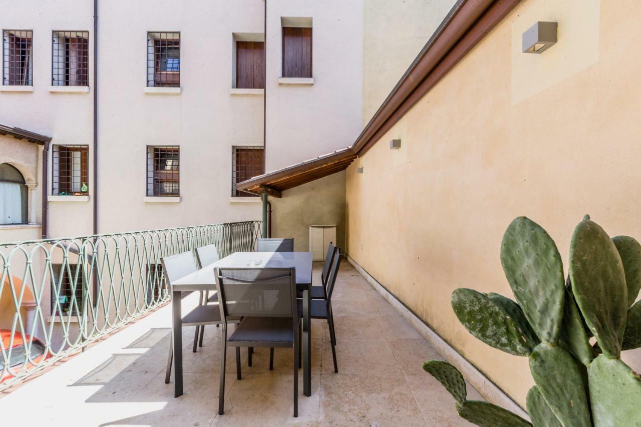 Palazzo Cavalli Pasquini Verona Ngoại thất bức ảnh